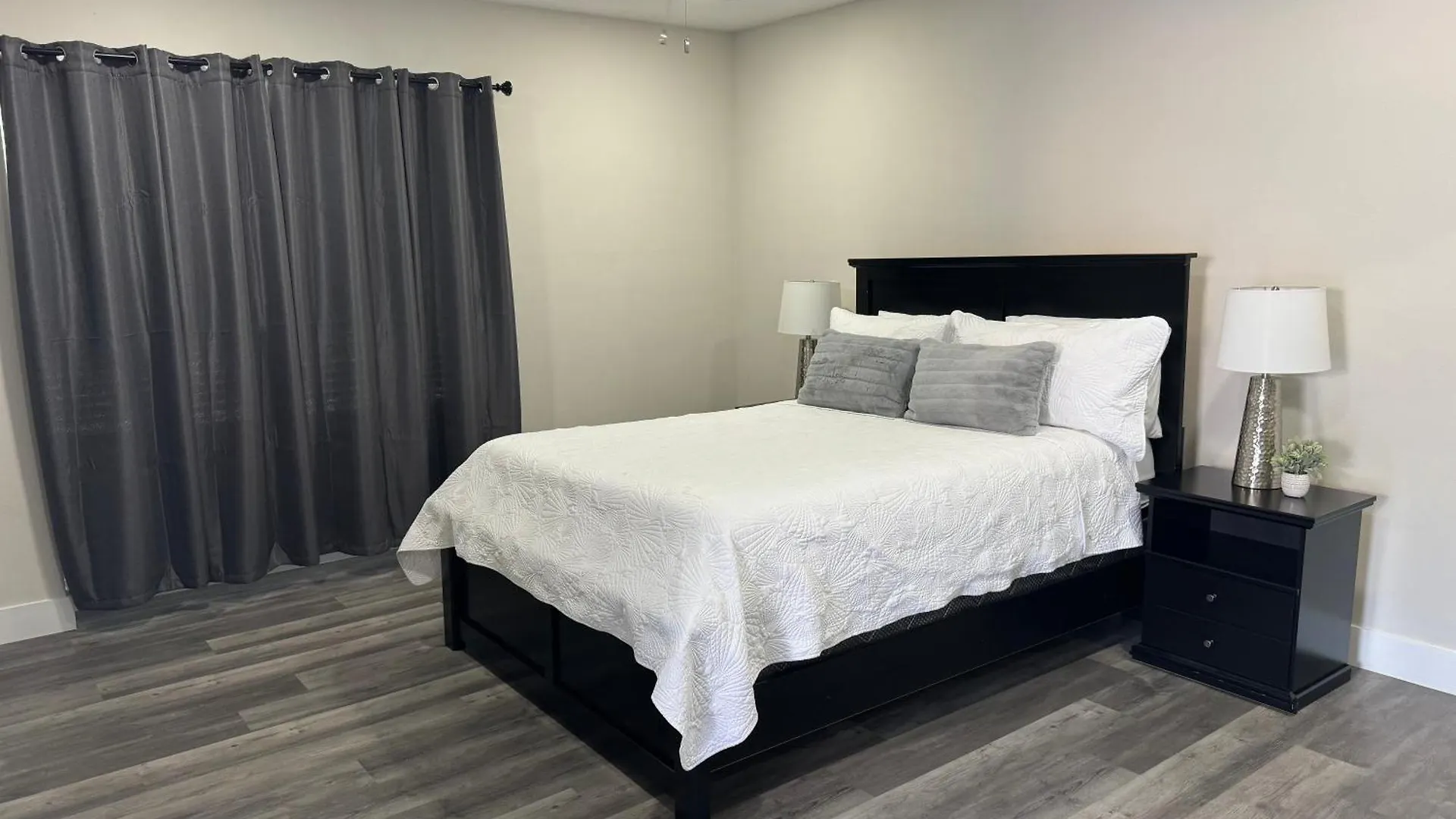 Deluxe Apartment Whit Laundry Tampa États-Unis